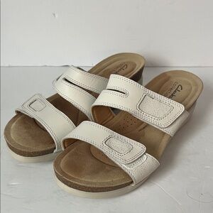 Clarks Collection Leather Wedges - Calenne Maye, size 9.5 🟡